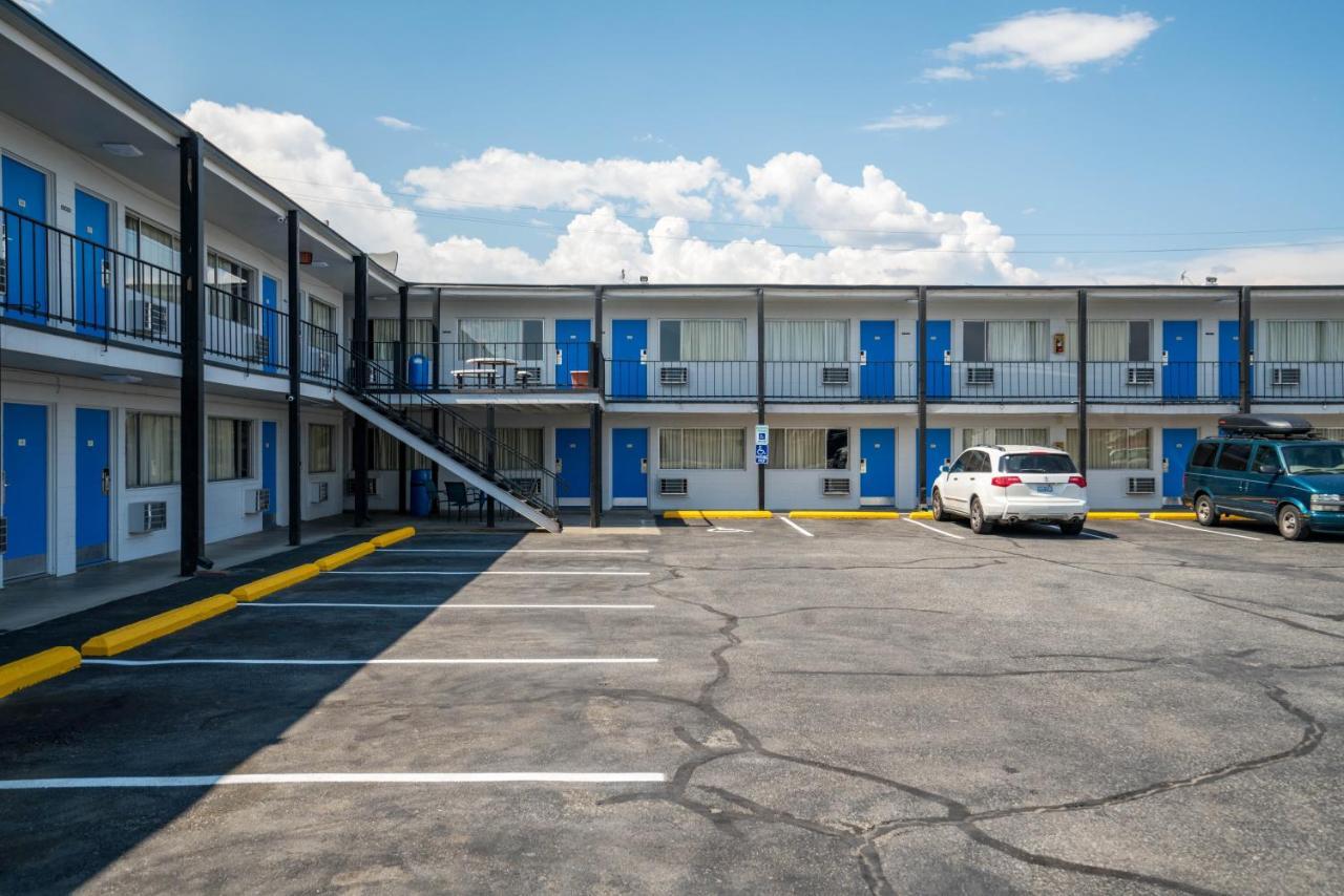 Holiday Lodge Wenatchee Εξωτερικό φωτογραφία