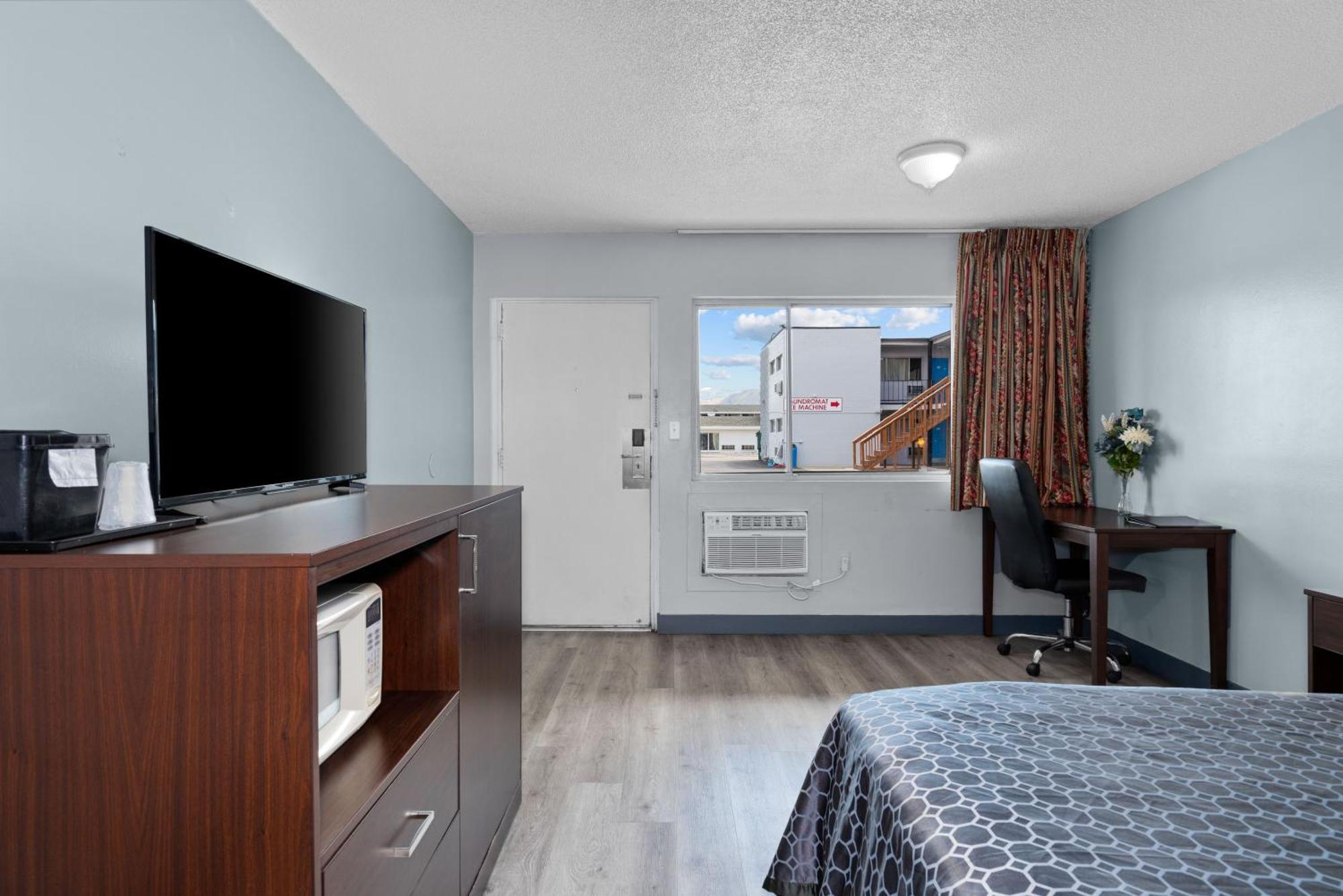 Holiday Lodge Wenatchee Εξωτερικό φωτογραφία