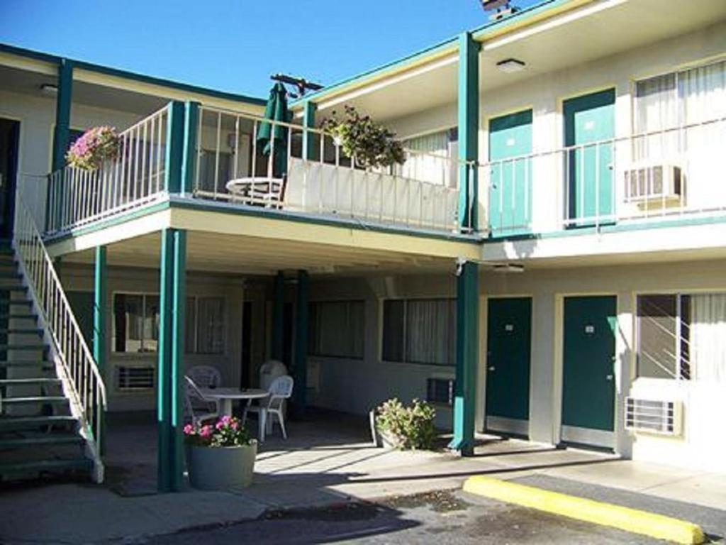 Holiday Lodge Wenatchee Εξωτερικό φωτογραφία