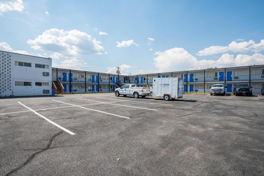 Holiday Lodge Wenatchee Εξωτερικό φωτογραφία