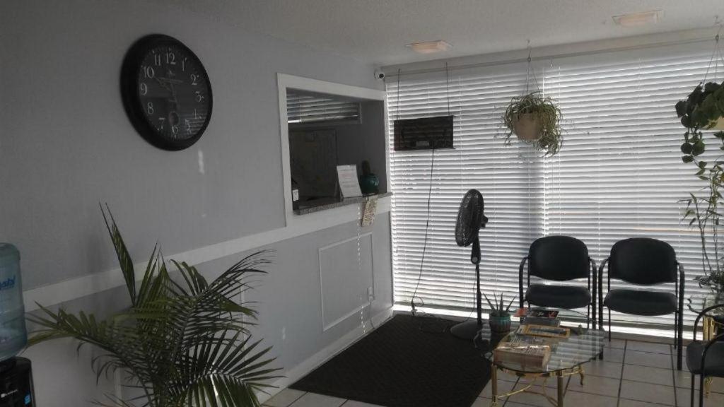 Holiday Lodge Wenatchee Εξωτερικό φωτογραφία